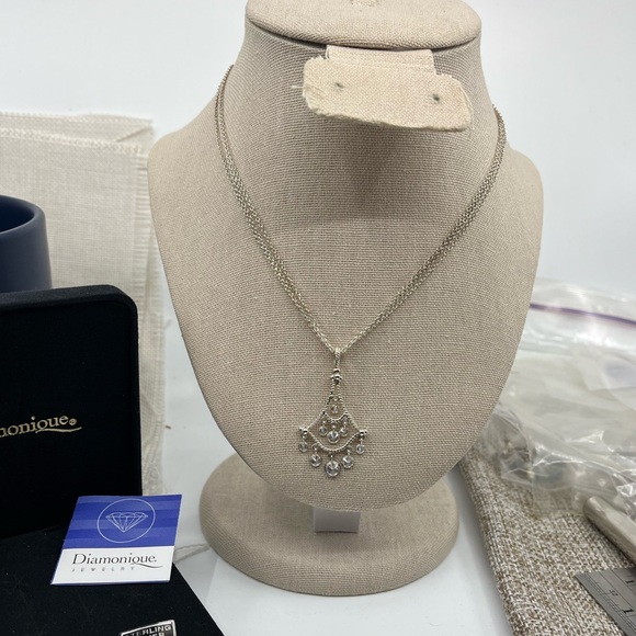 Vintage Diamonique Sterling Silver Chandelier Pendant Necklace, 16" - Picture 3 of 17
